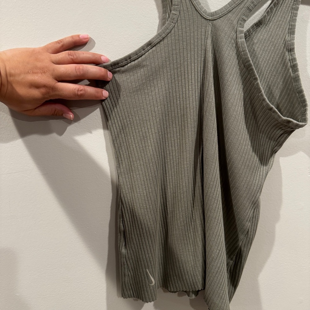 Nike Olive Ribbed Tank Small‎ - Picture 5 of 8